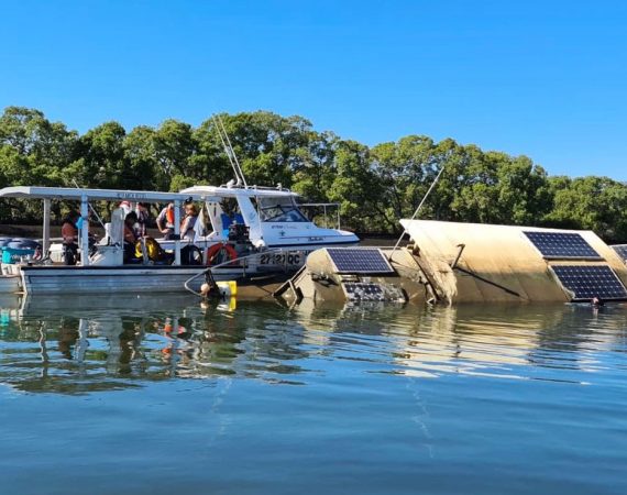 Sunken-Boat-Rescue