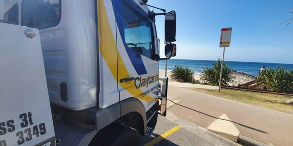Maroochydore-Beach-Tow-Truck
